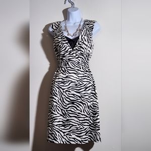 White House Black Market size 2 black-and-white satin style dress